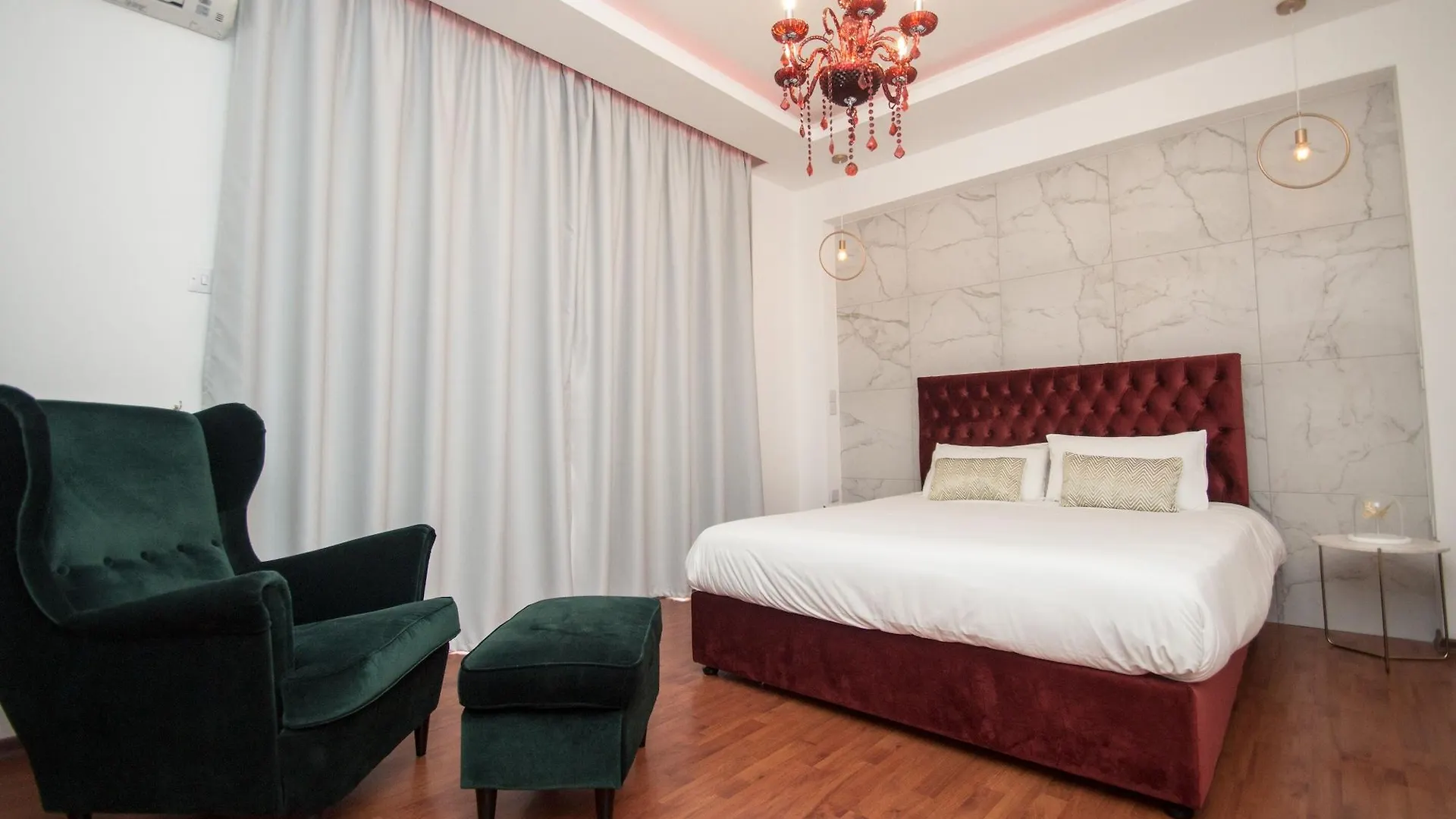 מלון לרנקה St Elena Boutique Residence