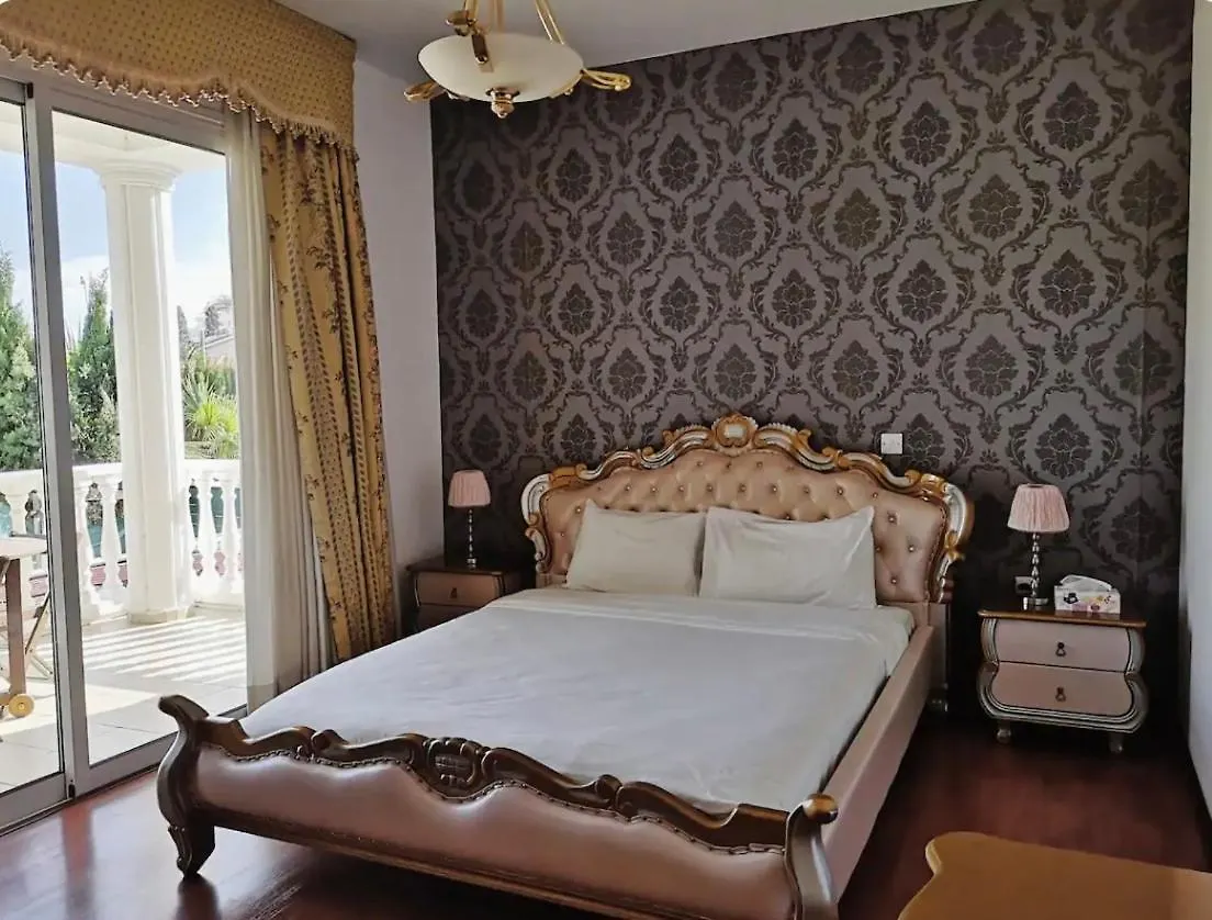 לרנקה St Elena Boutique Residence