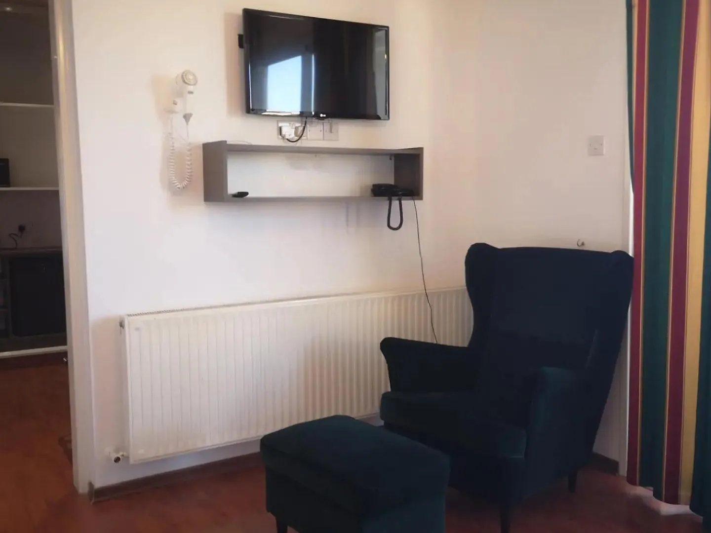 *** מלון לרנקה St Elena Boutique Residence קפריסין